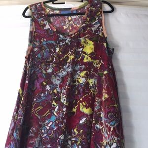 Summer dress with asymmetrical contrasting hem